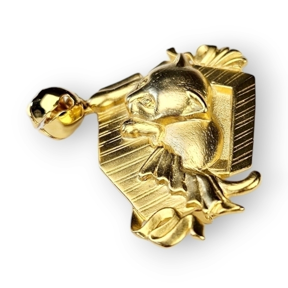 Jj Christmas Cat Brooch Jonette Jewelry Brushed Gold Plate Jingle Bell Vtg 2" - Picture 2 of 7